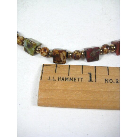 Scottish Speckle Glass Beaded Necklace 18 In Beads FAUX Agate Goldtone - Picture 2 of 9